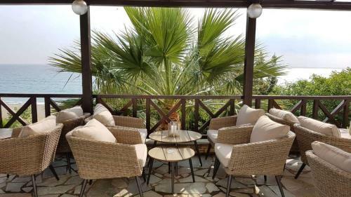 Golden Beach Hotel