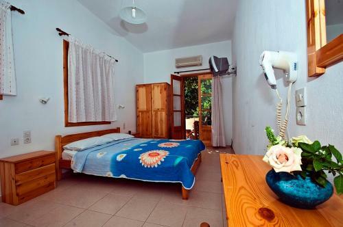 Athina Apartments