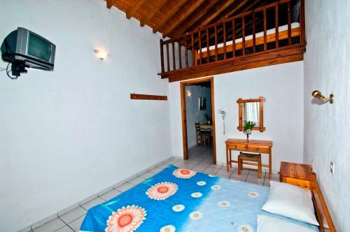 Athina Apartments