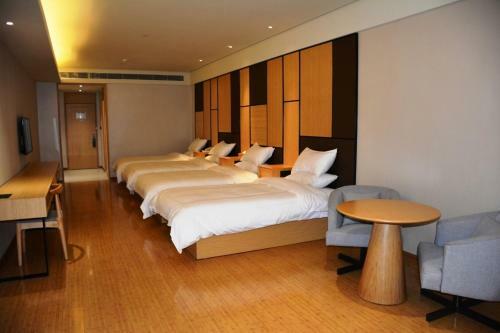 Starway Hotel Songyuan Qianan