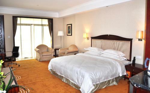 Phoenix Hotel Shaoguan