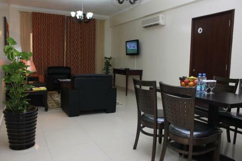 Al Thuriah Hotel Apartment