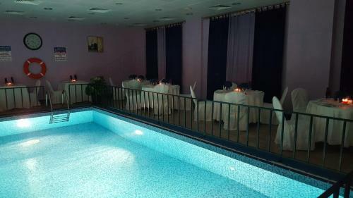 Al Thuriah Hotel Apartment
