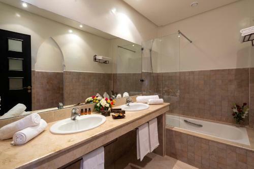 Hotel Marrakech Ryads Parc & Spa