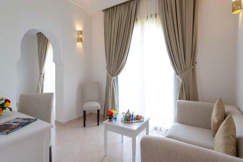 Hotel Marrakech Ryads Parc & Spa