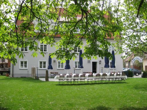 Posada Gasthof R�ssle