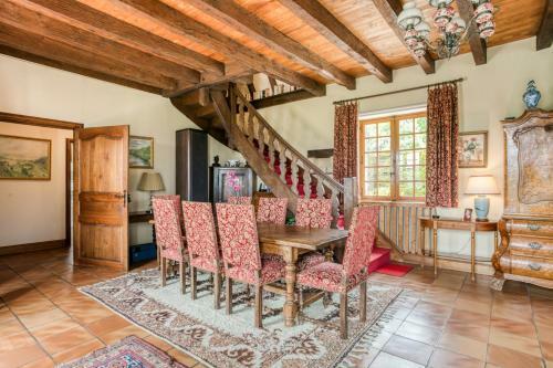 Castelnaud-la-chapelle Villa Sleeps 8 Pool Air Con