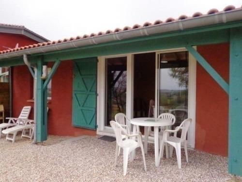 House Le Pied � Terre 1