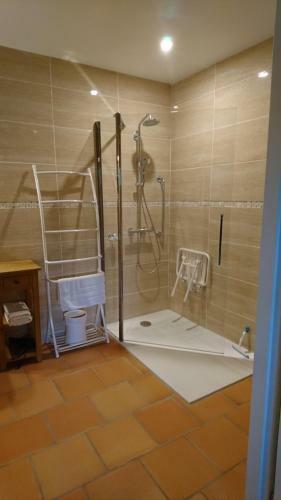 Hostal Le Clos Du C�dre