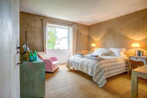 Larroque-sur-l'osse Villa Sleeps 14 Pool Wifi