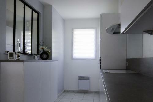 Home Black & White