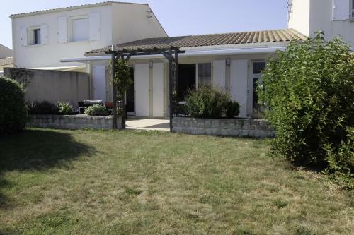 Home Black & White