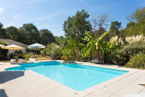 Maurens Villa Sleeps 8 Pool Air Con Wifi