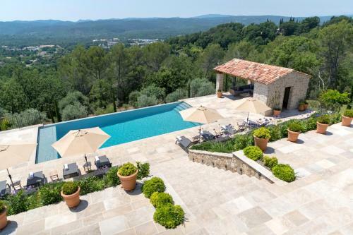 Montauroux Villa Sleeps 14 Pool Air Con Wifi