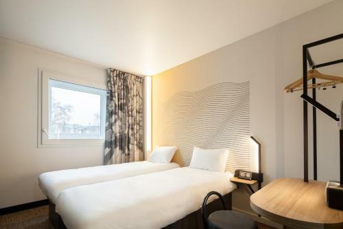 Hotel B&B H�tel Nanterre Rueil-malmaison