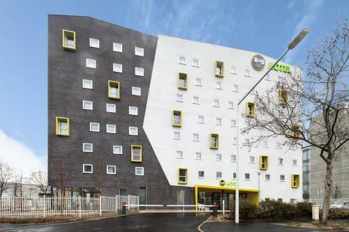 Hotel B&B H�tel Nanterre Rueil-malmaison