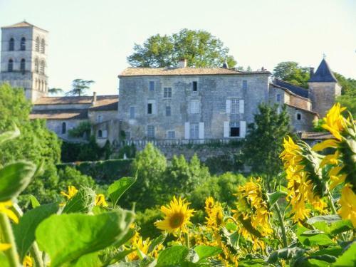 Agroturismo Sers Chateau Sleeps 19 Pool Wifi