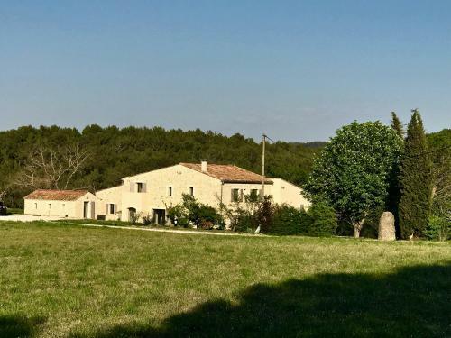 Hostal Chut ! C'est Ici
