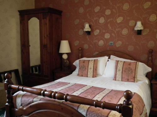 Ardlui Hotel