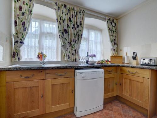 Luxury Holiday Home In Barnstaple With Swimming Pool