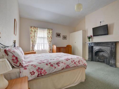 Luxury Holiday Home In Barnstaple With Swimming Pool