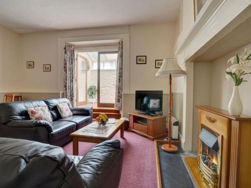 Luxury Holiday Home In Barnstaple With Swimming Pool