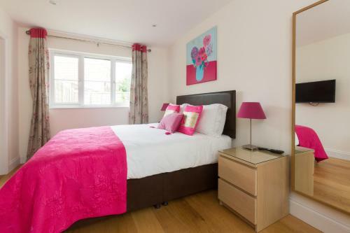 2 Suffolk Cottage, Knodishall