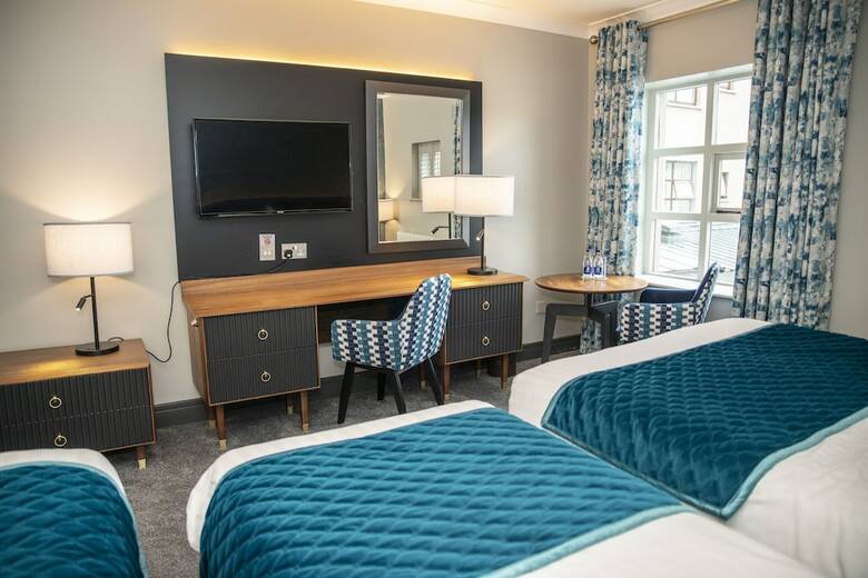 The Riverside Park Hotel & Leisure Club