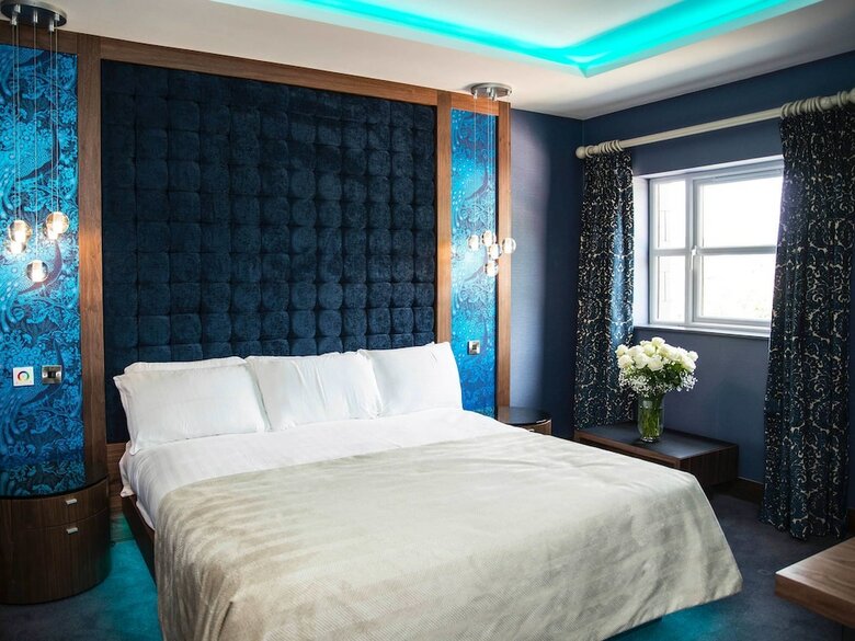 The Riverside Park Hotel & Leisure Club