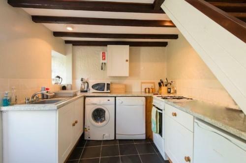 Dingley Cottage