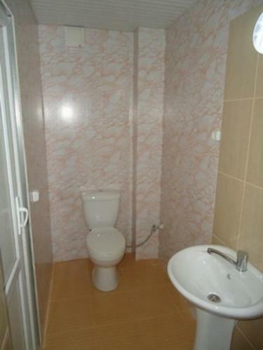 Hostal Hotel Data
