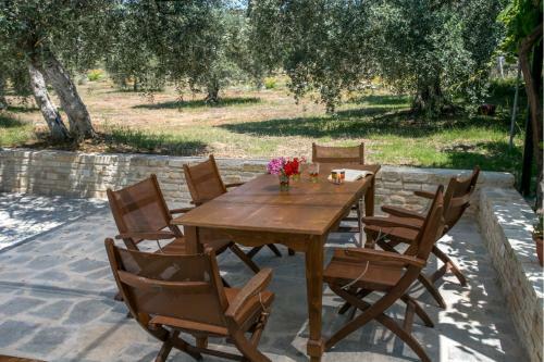 Hostal Villa Elista