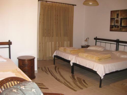 Hostal Arxaio Teixos