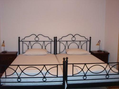 Hostal Arxaio Teixos