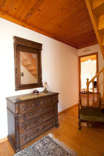 Hostal Theoni's House