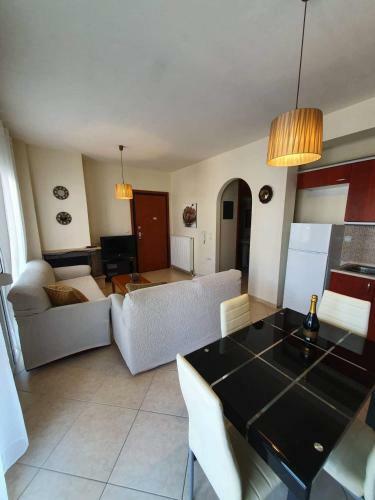 Anna Apartments