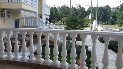 Irini Apartments