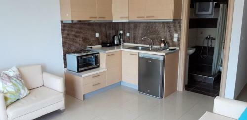 Tetyk Keramoti Hotel Apartments