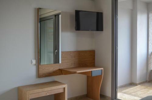 Sunshine Pool Apartment