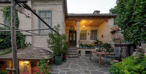 Hostal Thoukididis
