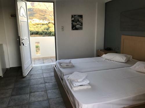 Hotel Tholos Rooms