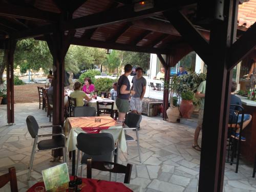 Hotel Tholos Rooms