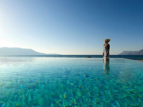 Youphoria Beach Front Villas
