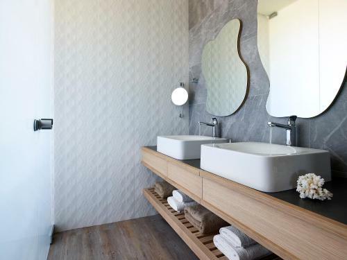 Youphoria Beach Front Villas