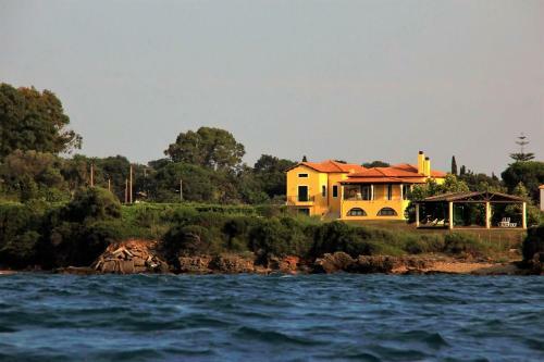 Sea Breeze Apartment
