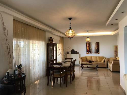 Mg Sea View House