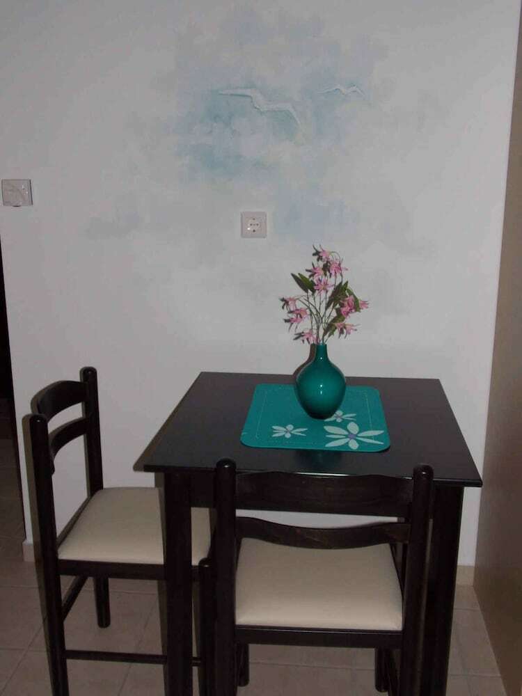 Aparthotel Hotel Theasis