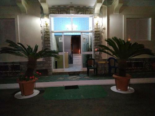 85 M� Apartments New Panorama (under New Management)