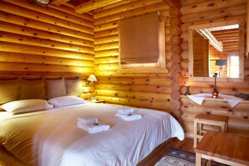 Hyades Mountain Resort