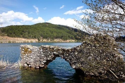 Hyades Mountain Resort